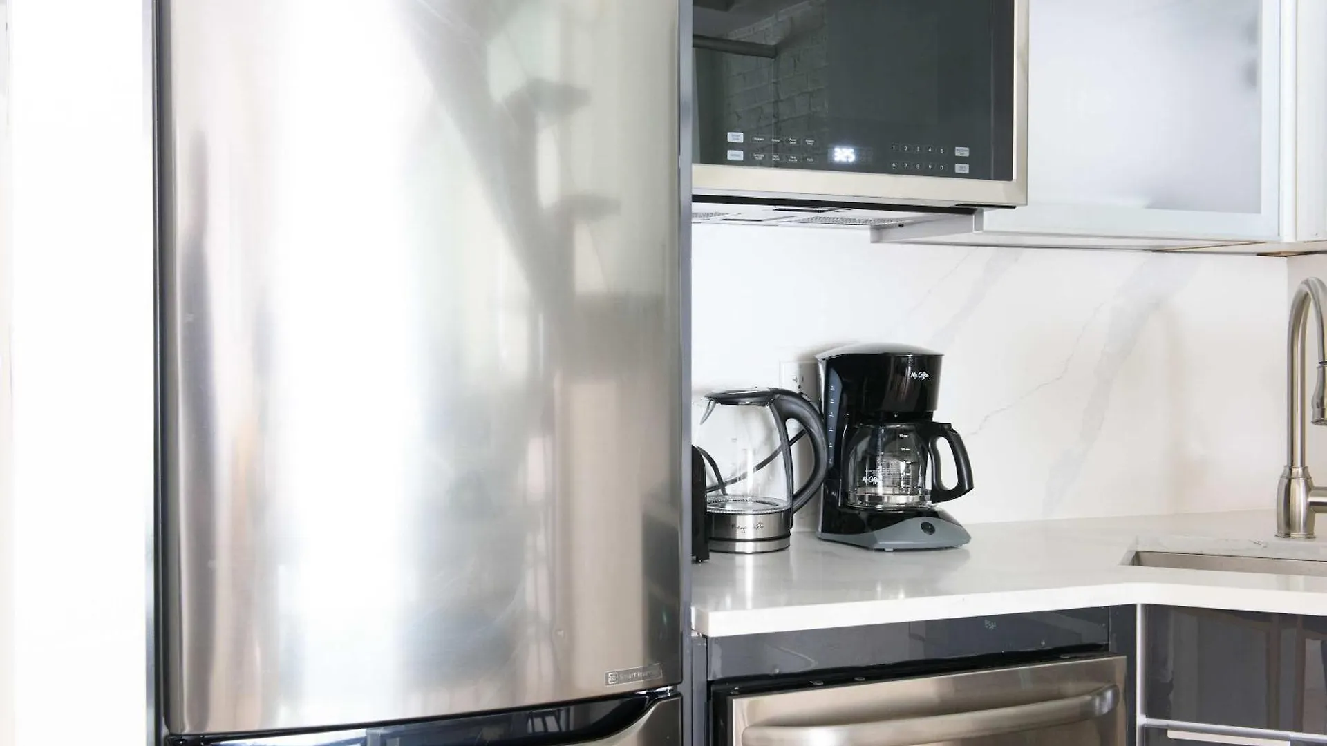 Апартаменты 75-3C Brand New Duplex 3Br W D In The Unit Нью-Йорк США