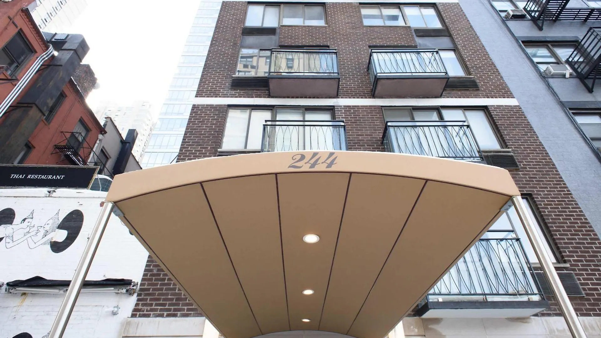 Апартаменты 75-3C Brand New Duplex 3Br W D In The Unit Нью-Йорк 0*,  США